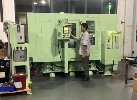 Japanese machine tool installation and adjustment